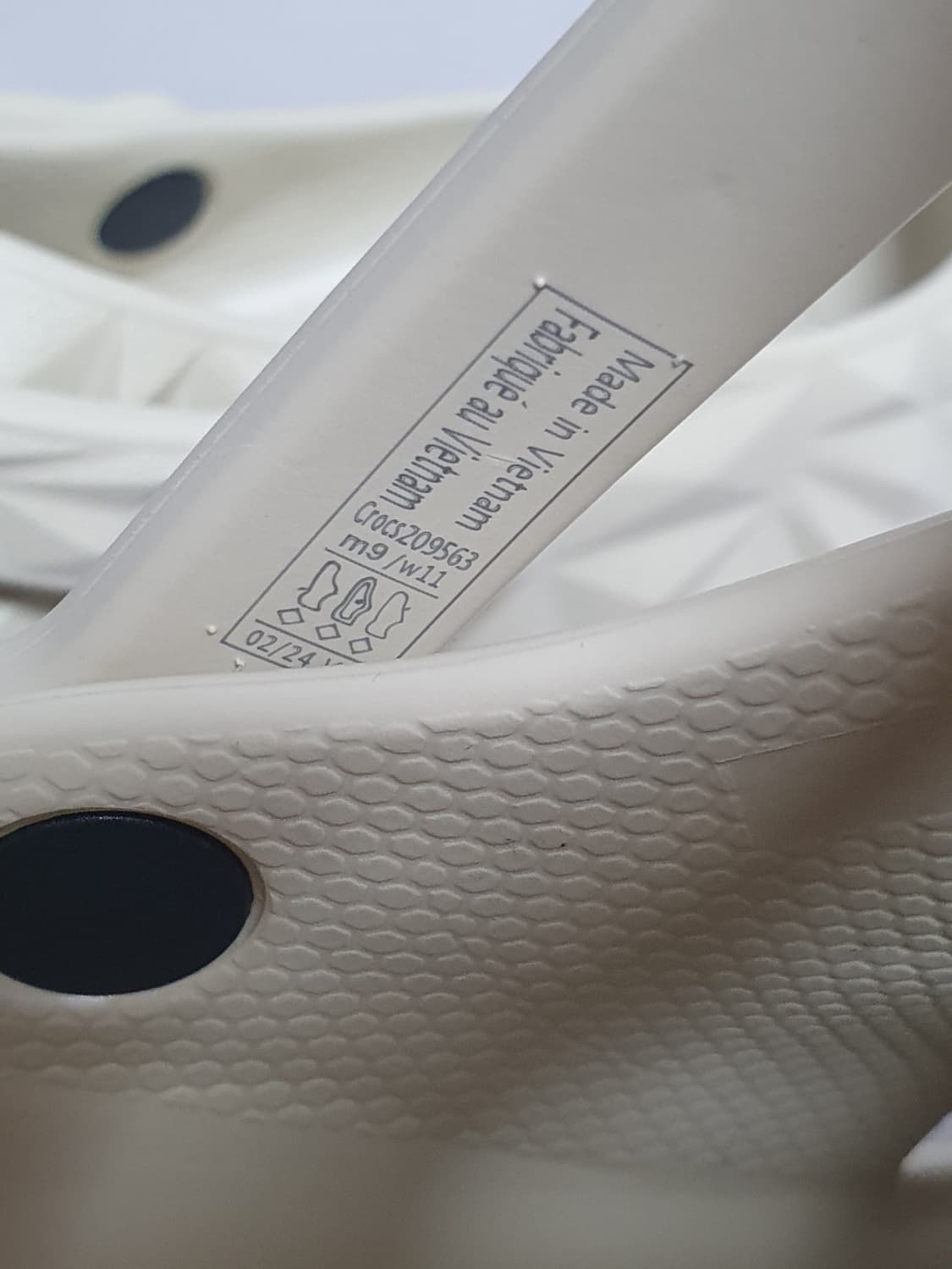 270mm 크록스 클래식 지오메트릭 클로그 베이지 M9 상품이미지9