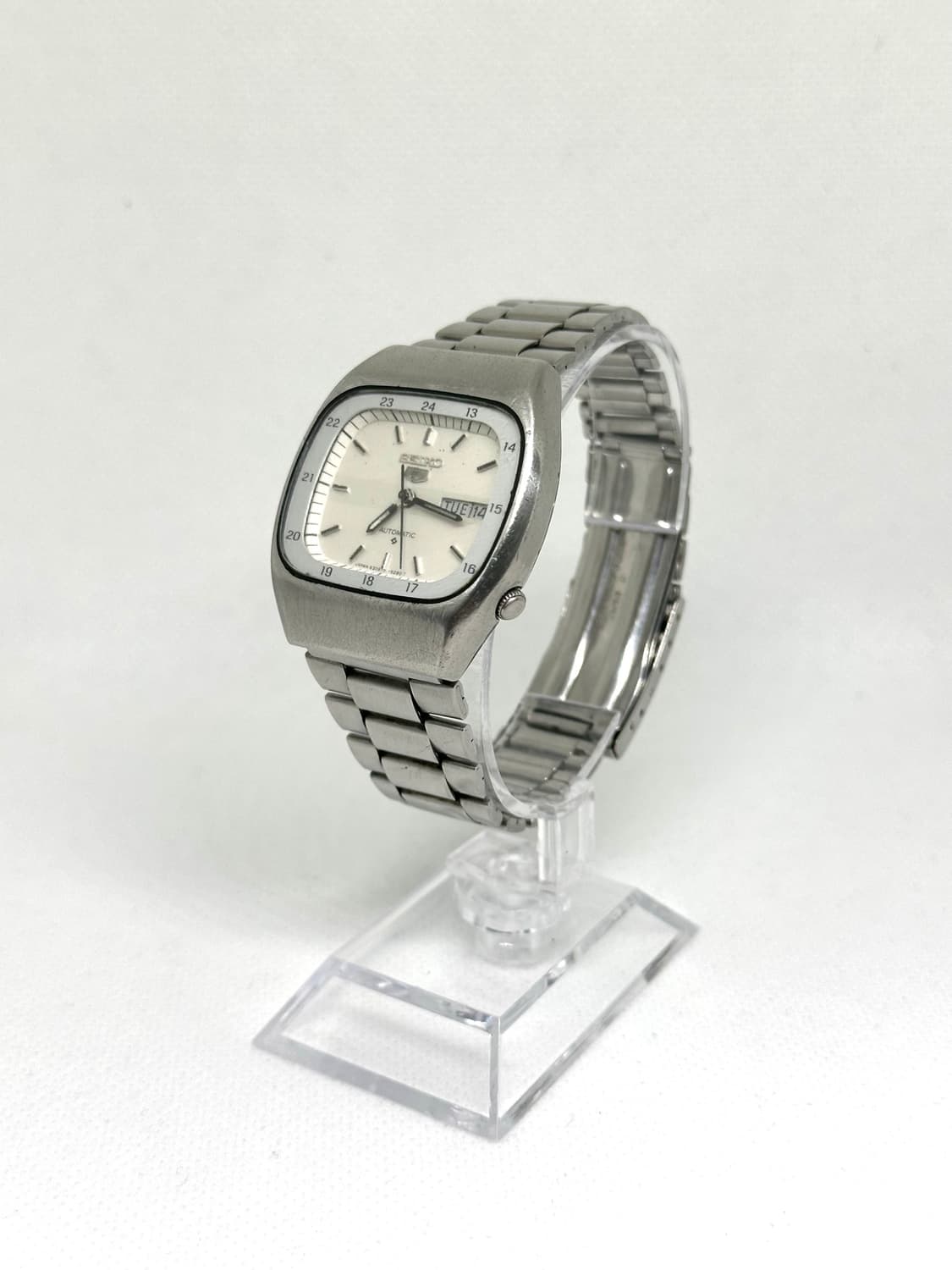 빈티지 세이코 5 (Seiko 5) 오토매틱 6309-5230 모델 상품이미지1