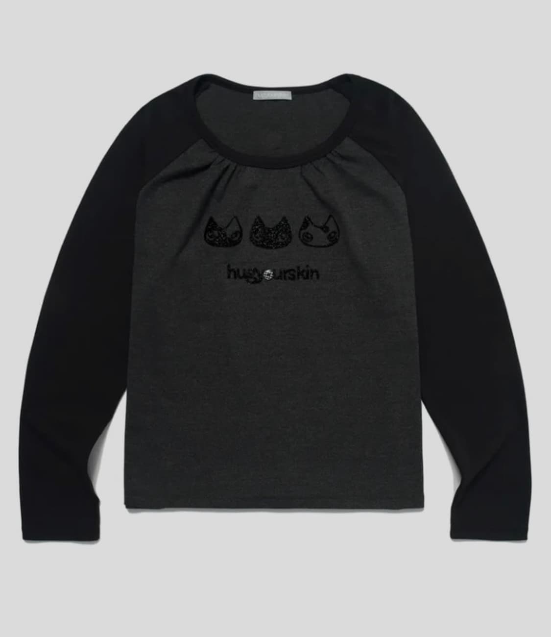 허그유어스킨 허깅 레글런 티셔츠 차콜 상품이미지1