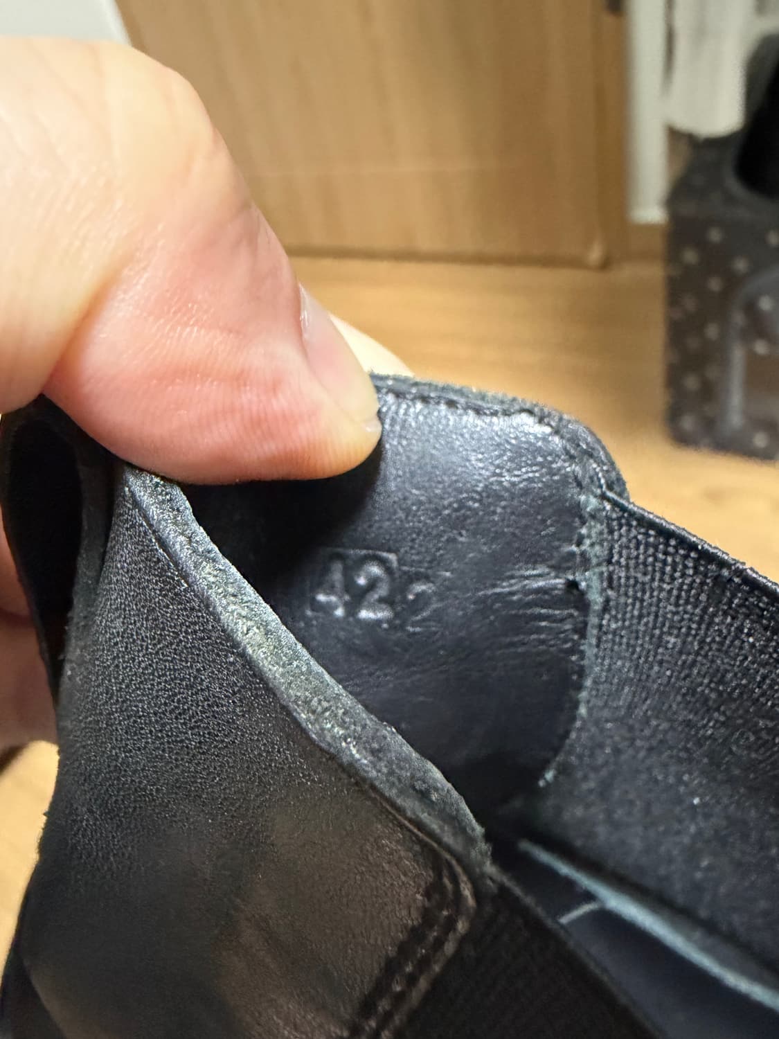 보테가베네타 첼시 러그 부츠 블랙 42사이즈 상품이미지9