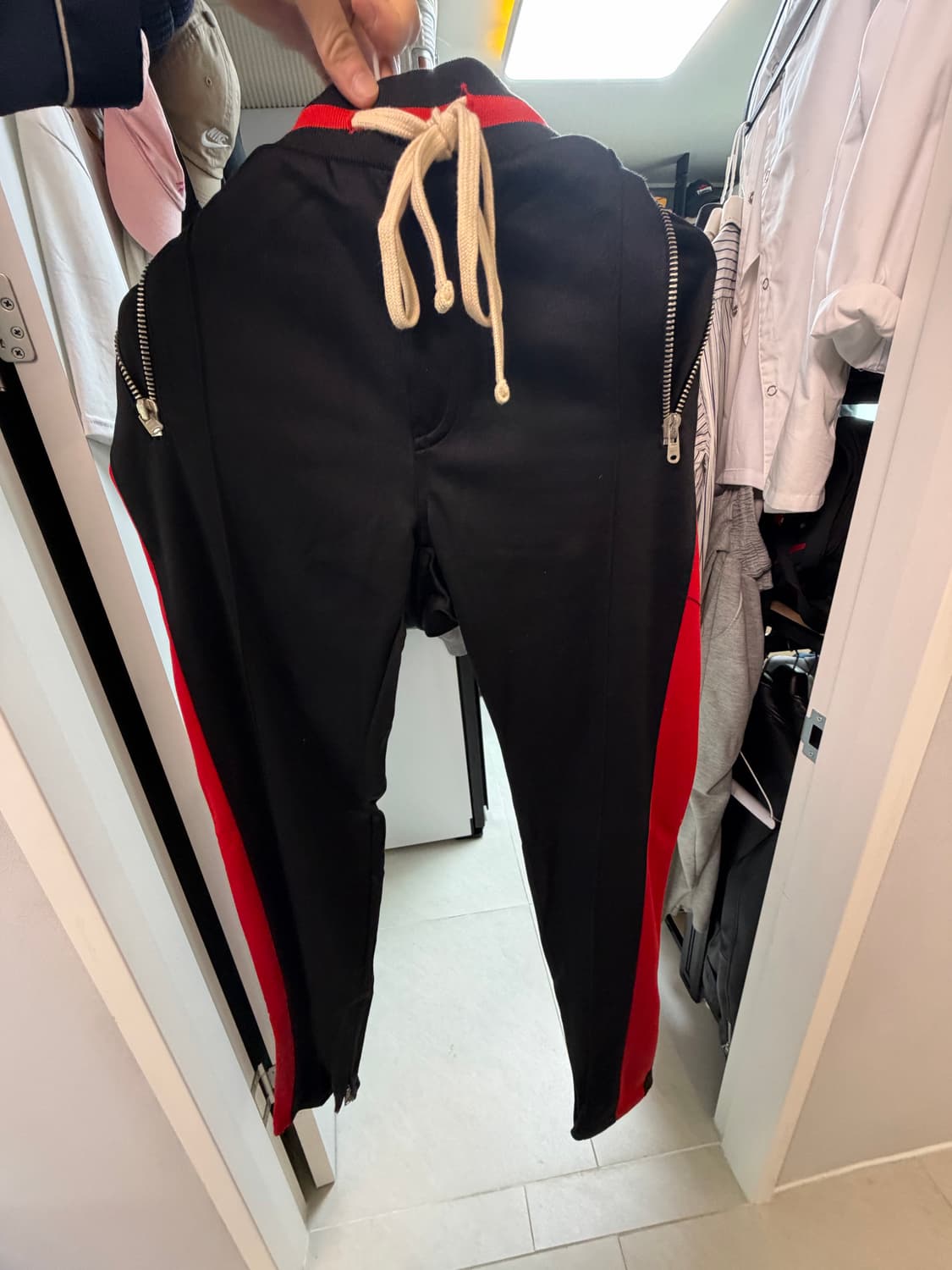 mnml 트랙팬츠 상품이미지1