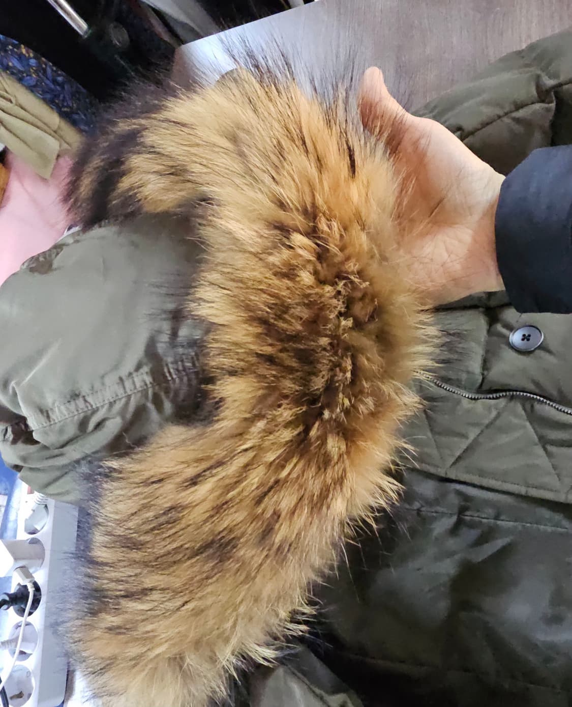 Kenneth  lady  카키 퍼 패딩 코트  55 상품이미지3