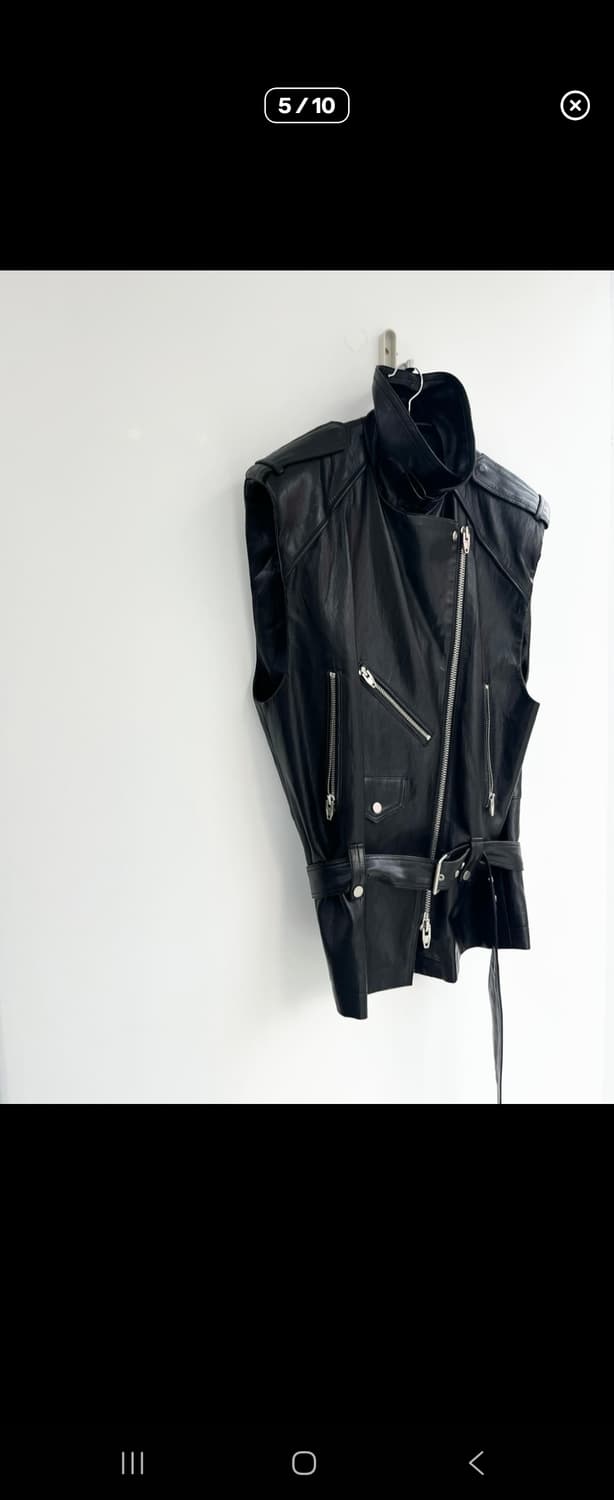 준지 가죽 베스트 구해요. 상품이미지5