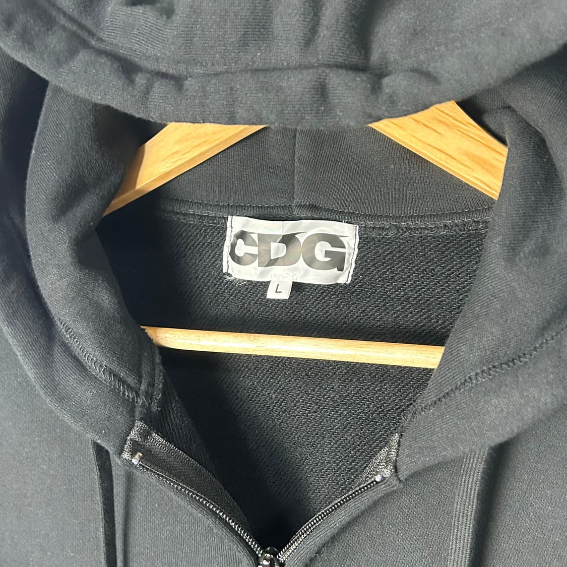 [CDG] 꼼데가르송 바이어스 디자인 후드집업 상품이미지4