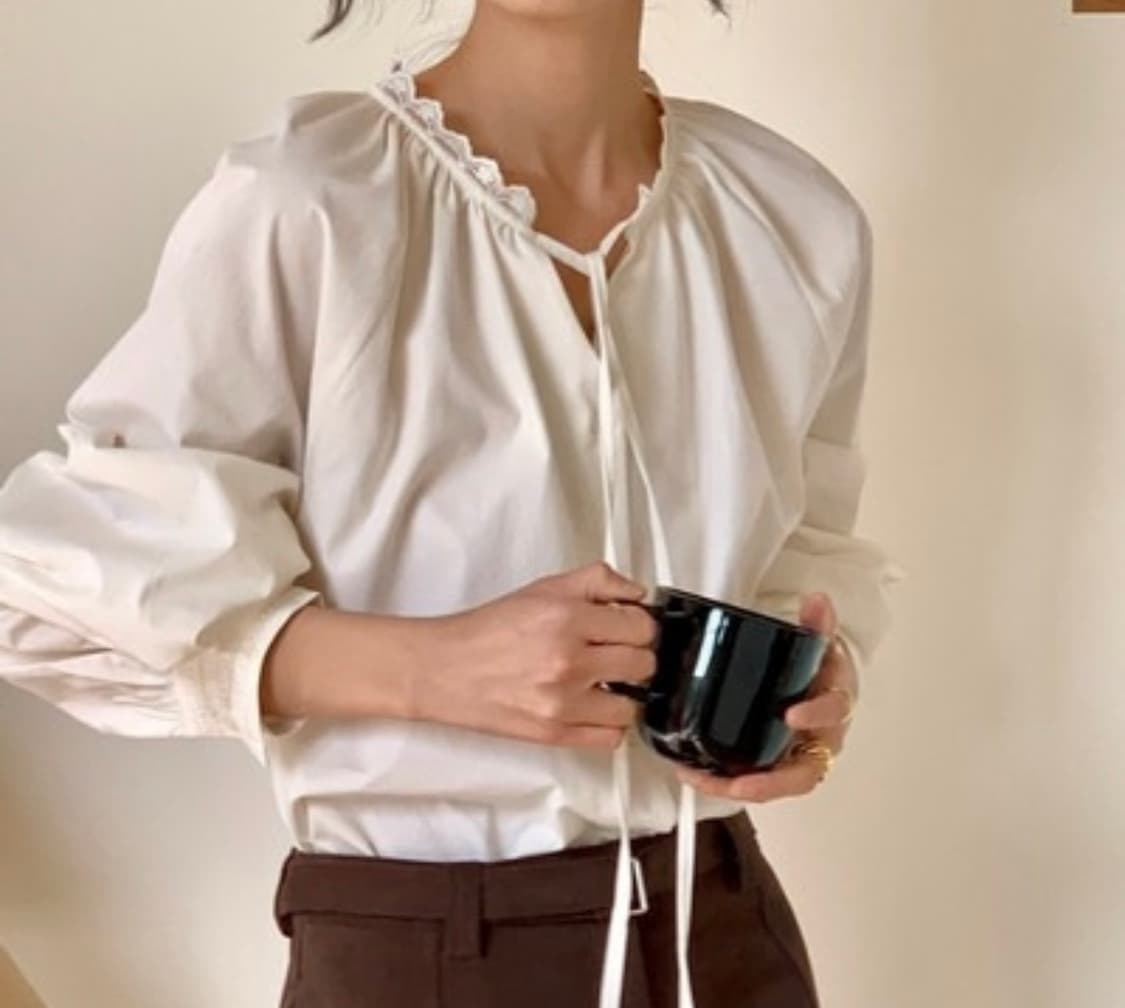 프릴 타이 블라우스(크림아이보리) 새상품 상품이미지3