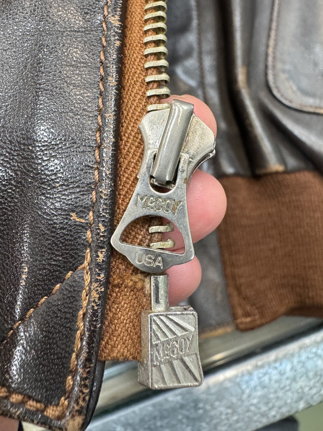 리얼맥코이 V.Hilts A-2 레더 자켓 상품이미지6