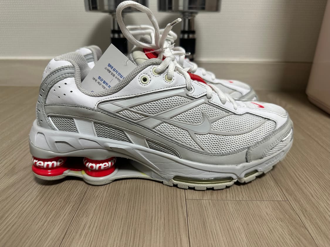 슈프림 x 나이키 샥스 라이드 2 TL 상품이미지6