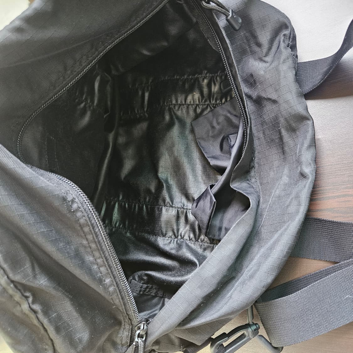 노스페이스 블랙 크로스백 상품이미지5