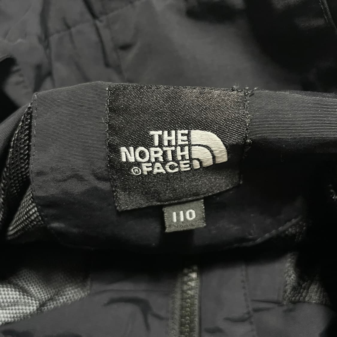 110 노스페이스 블랙 후드 바람막이 상품이미지4