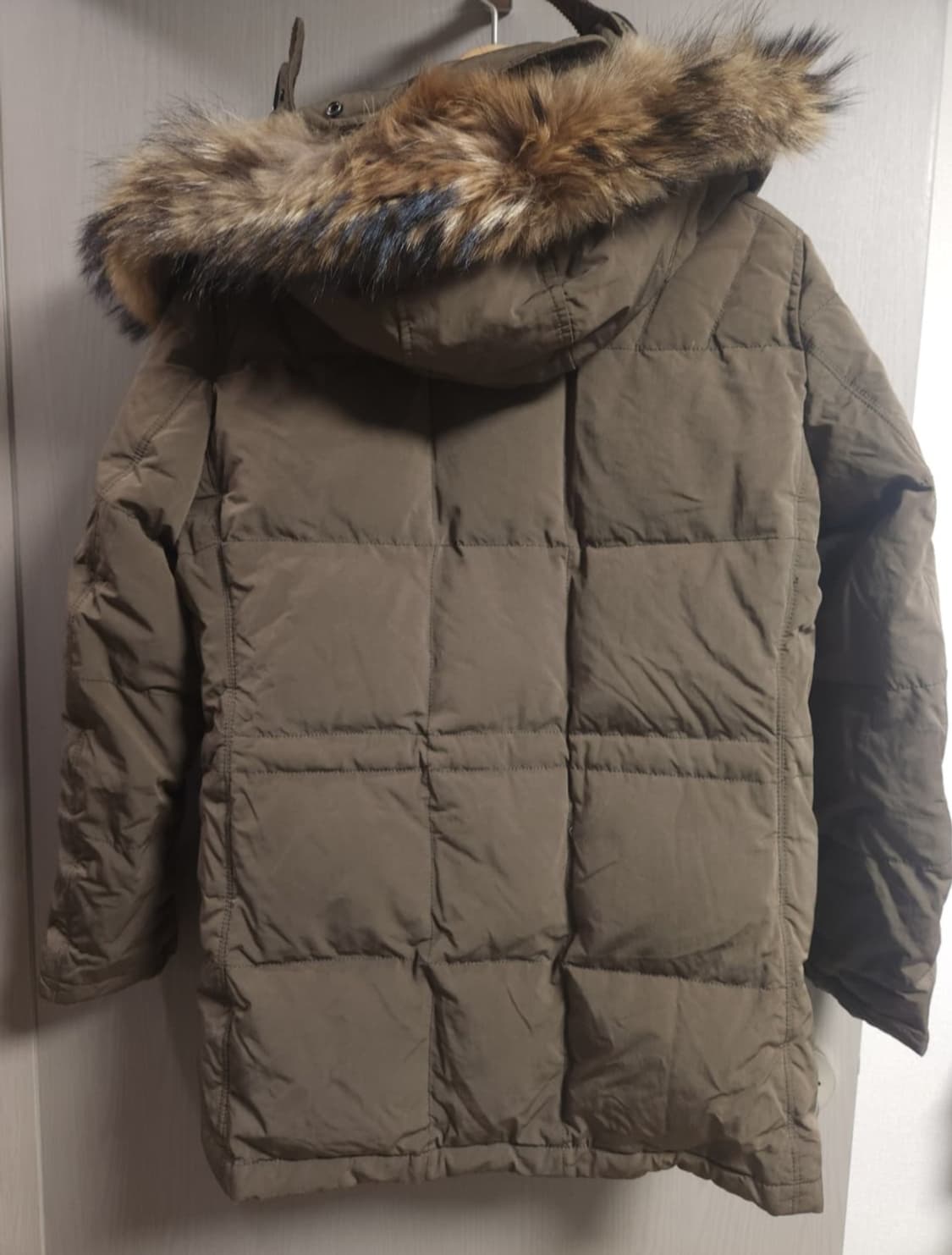 Cp컴퍼니 패딩 상품이미지4