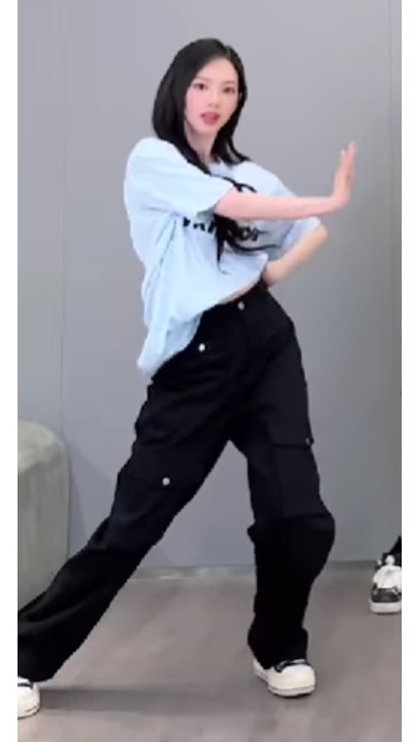 WKNDRS 위캔더스 KING SOCCER SS JERSEY 카리나 반팔 상품이미지3