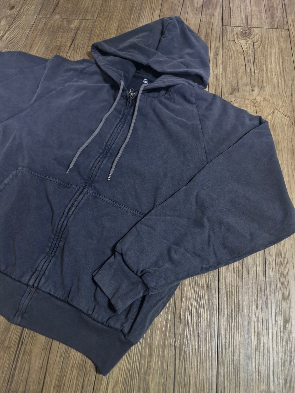 (미시착새상품) YEEZY GAP 후드집업 포에틱 블랙 S 상품이미지1