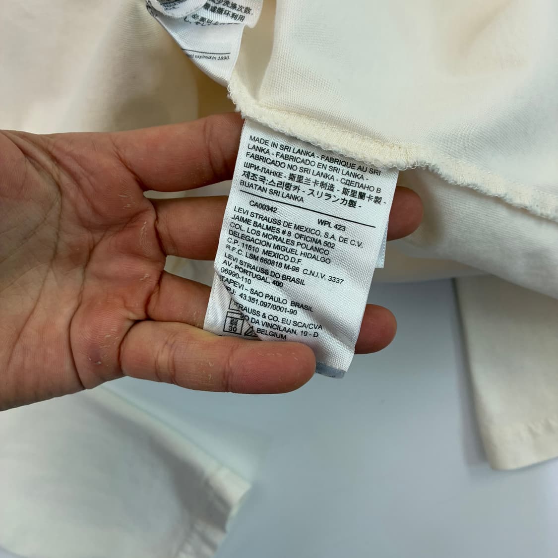 Levis  리바이스 스컬 프린팅 롱 슬리브 상품이미지6