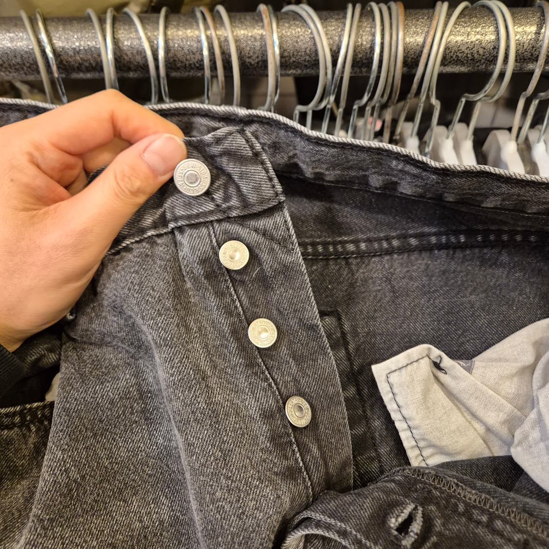 36인치 리바이스 501 워싱그레이 청바지  상품이미지4