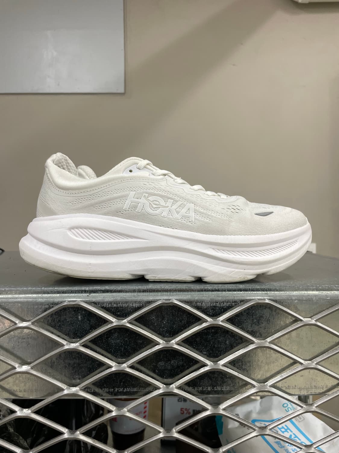 호카 본디8 화이트 270 (gr-4473) 상품이미지4