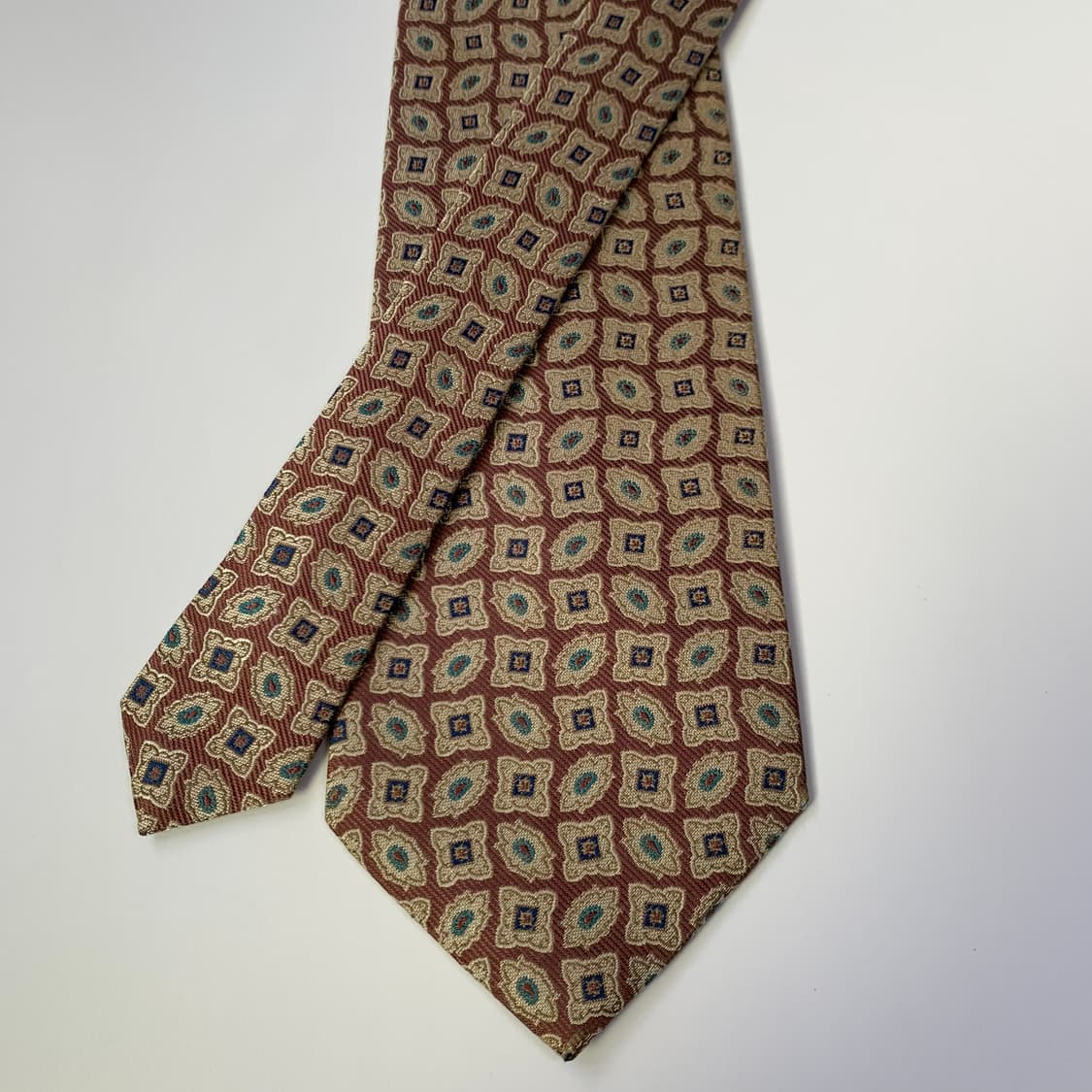 디올(Dior) 명품넥타이 100실크 기하학적패턴 A+등급 상품이미지4