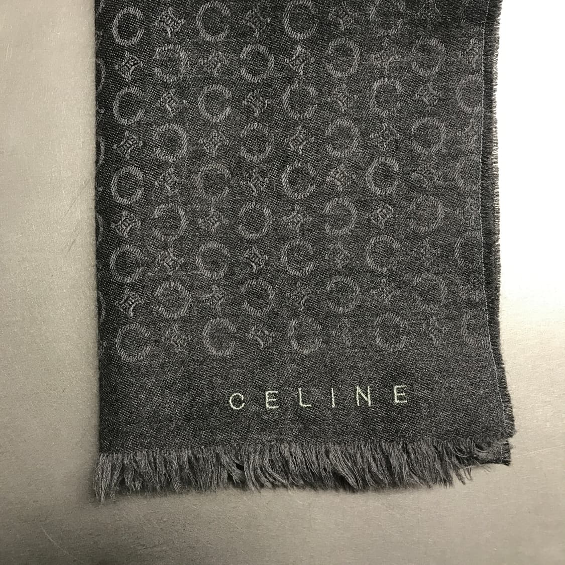 셀린느 트리옹프 머플러 상품이미지3