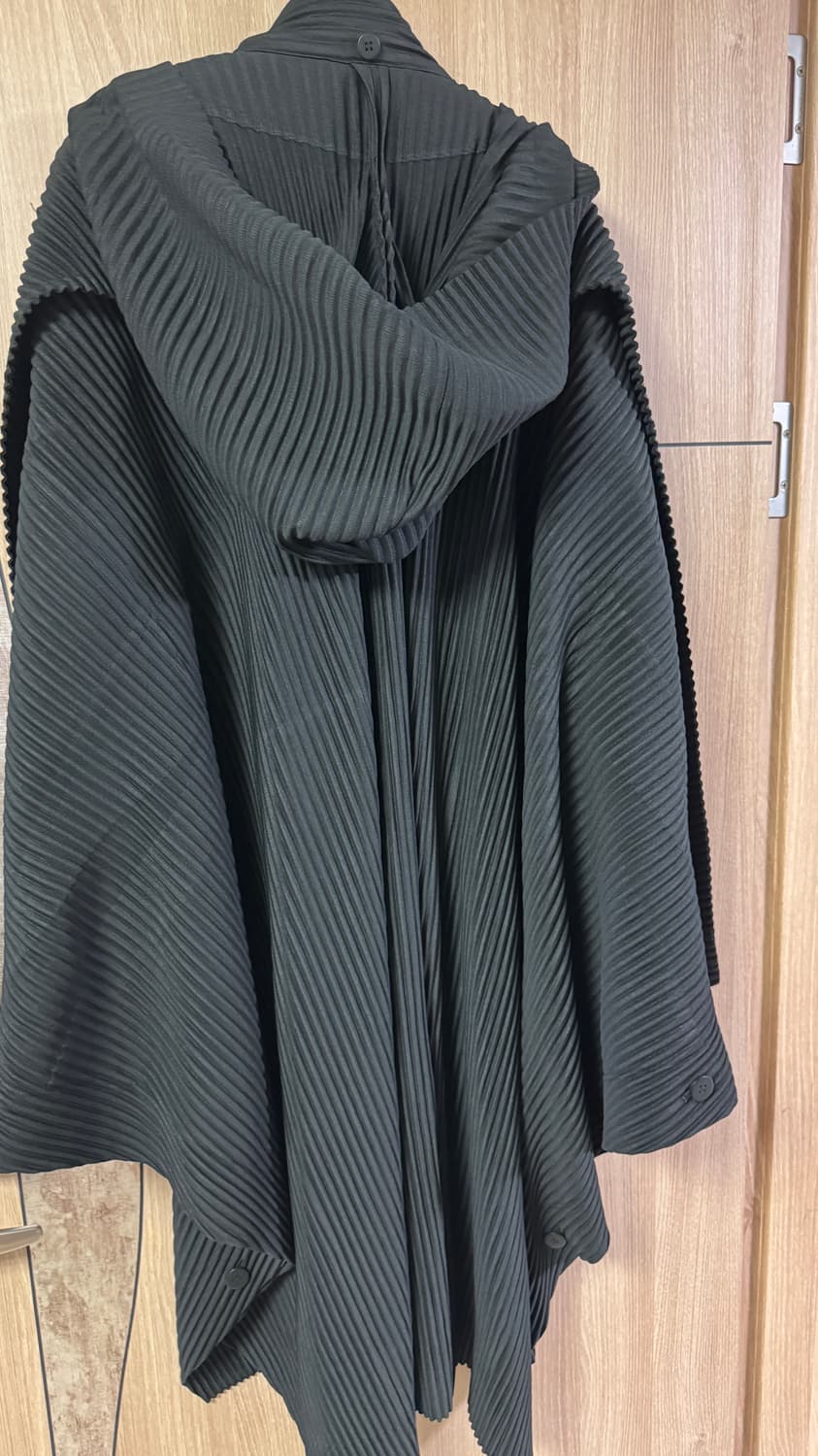 옴므플리세 25년 1월먼슬리 카이트 코트 블랙 3 상품이미지2