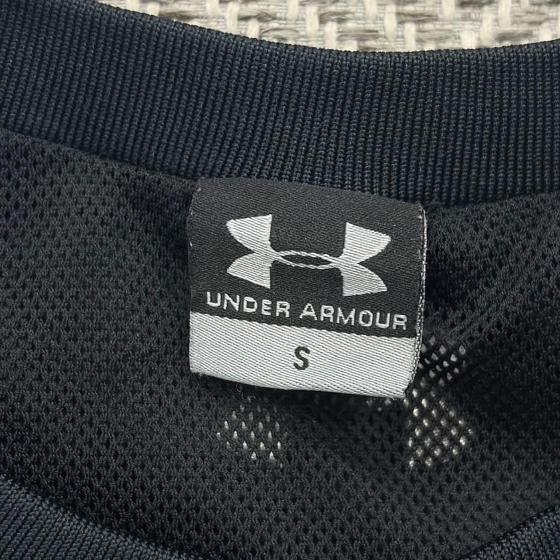 언더아머 자수로고 웜업 v2472 상품이미지7