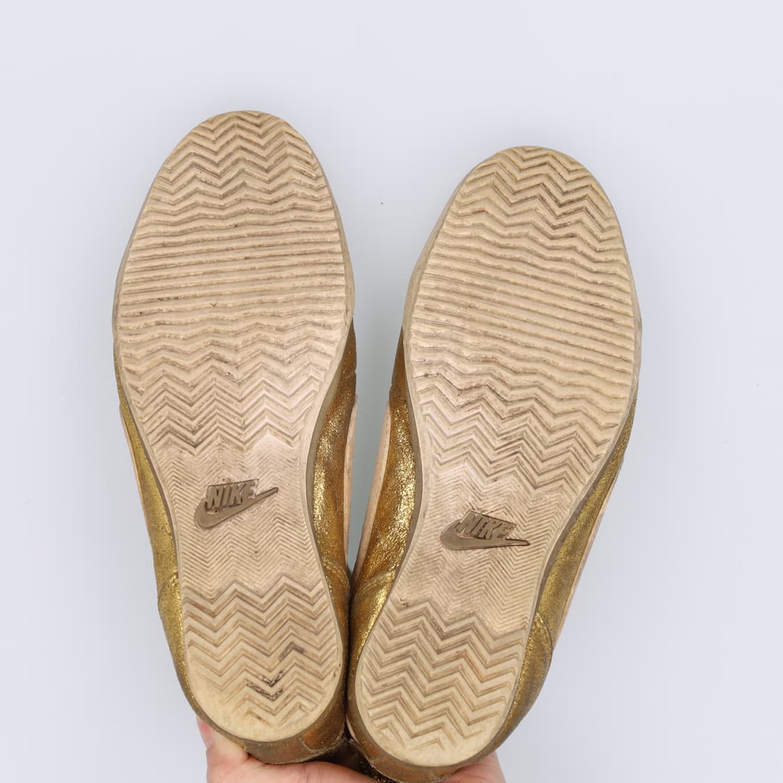 24CM 나이키 글리터 골드 스니커즈 0304H1 상품이미지6