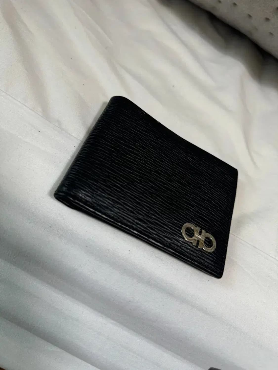 페라가모 반지갑 블랙 상품이미지1