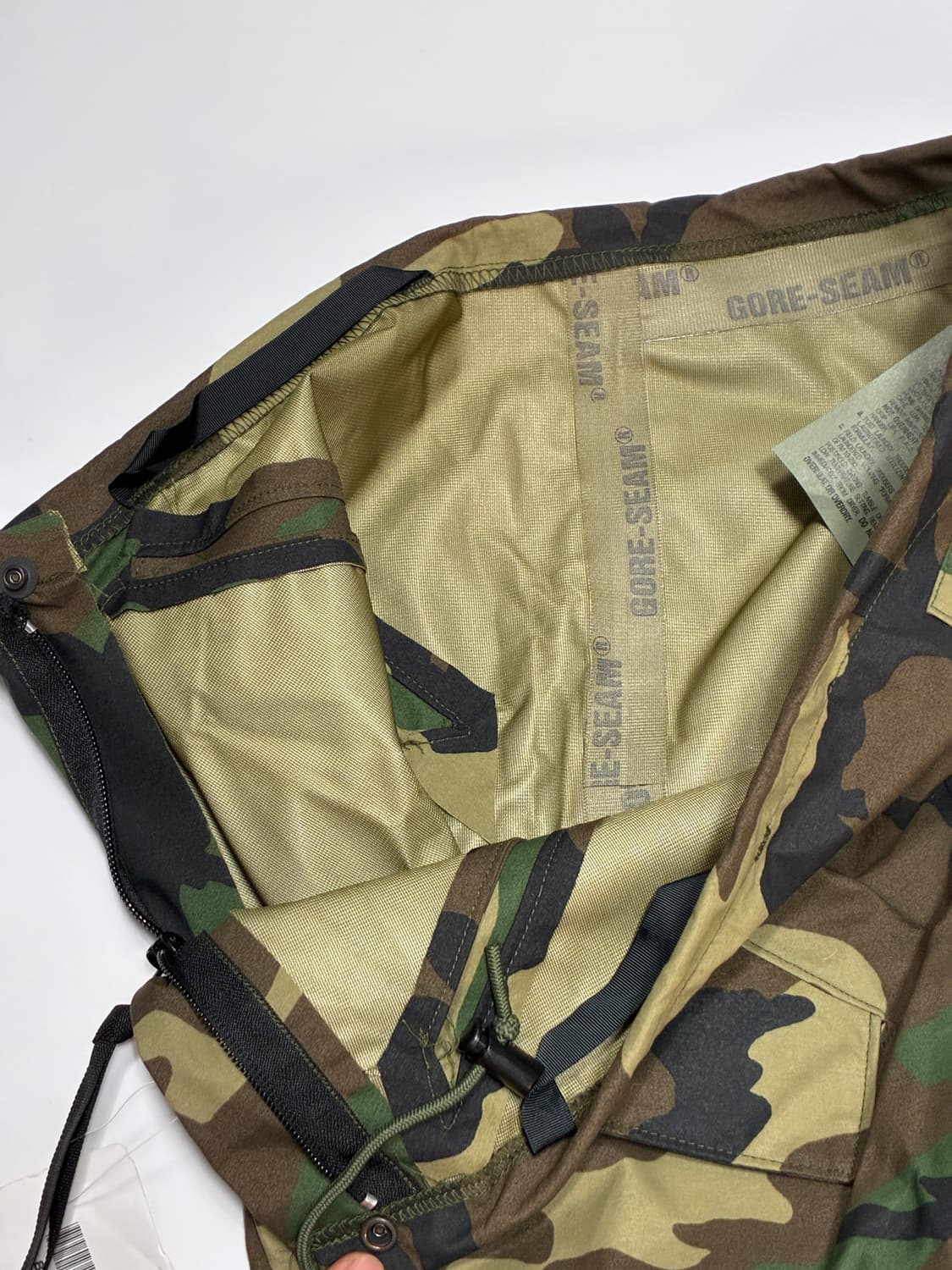 우드랜드 고어텍스 세트/ 데드스탁/ 상의 100-105/ 하의 30-32 상품이미지3