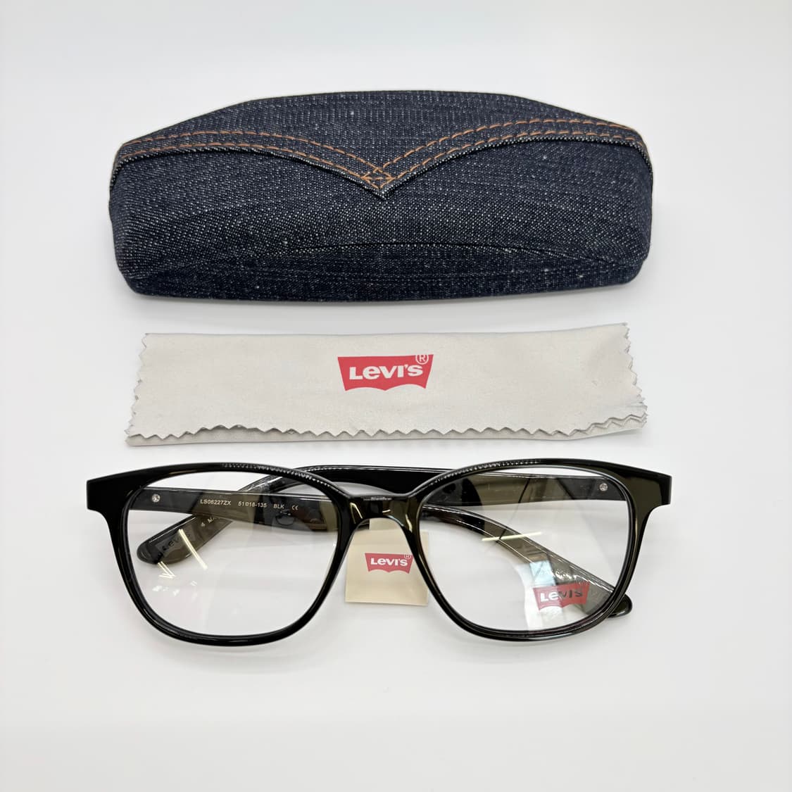 LEVI'S 리바이스 블랙 스퀘어 뿔테 (정품케이스 증정) 상품이미지6