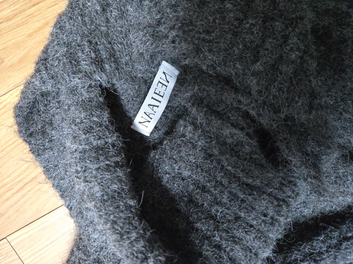 나이엔 하이넥 헤비 가디건 차콜  상품이미지3