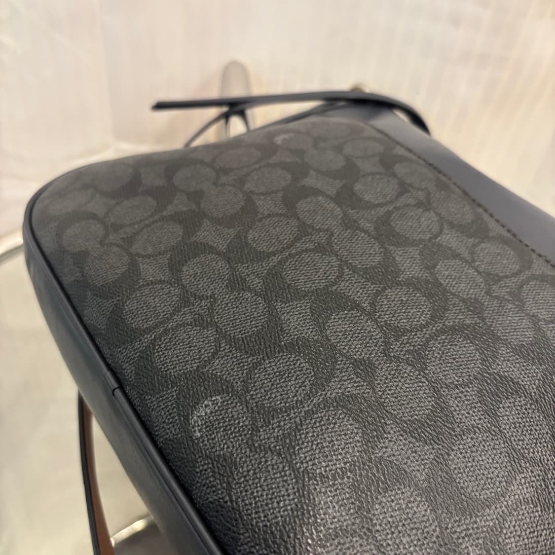 정품 코치 가죽 시그니처 크로스백     상품이미지7