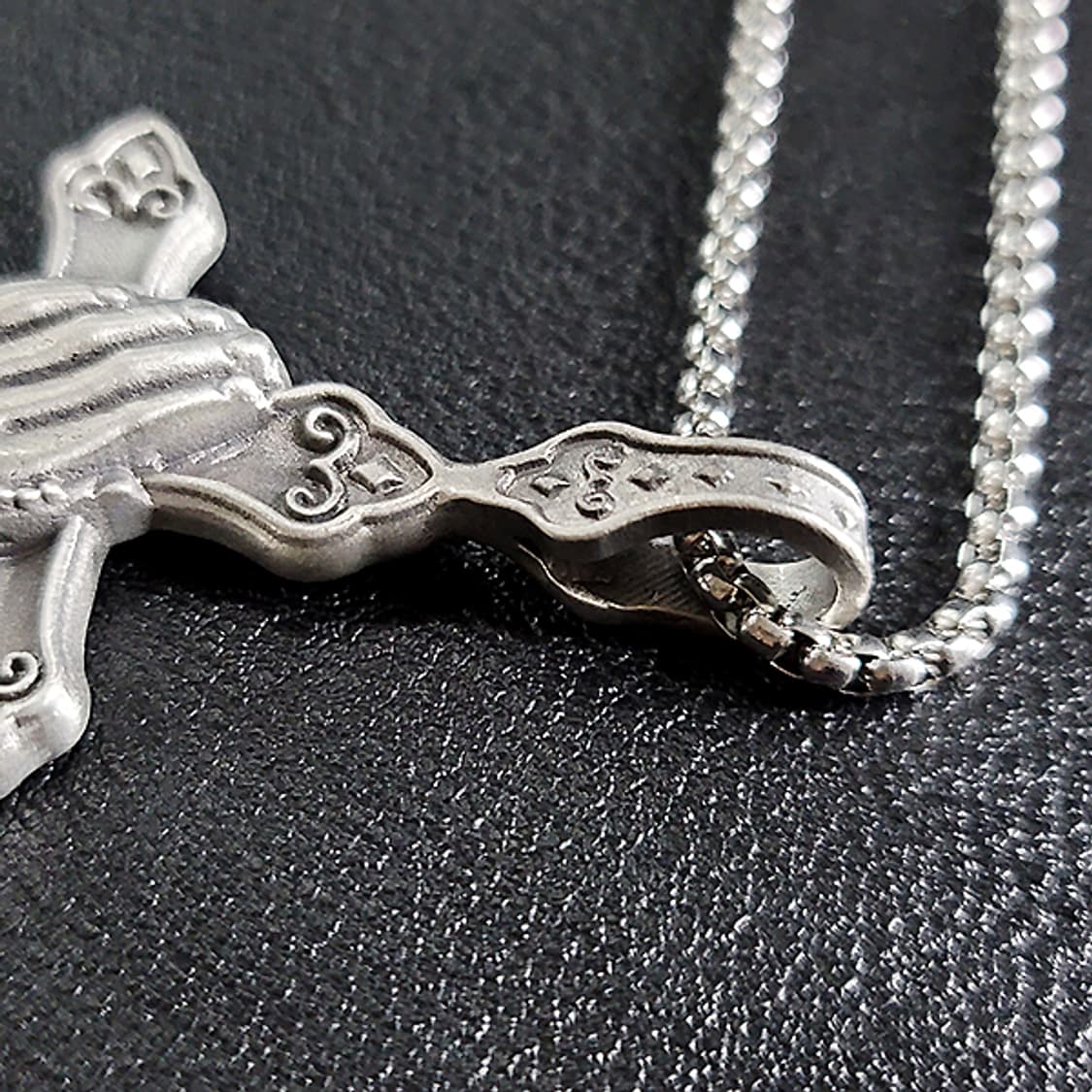 크리스찬 메시아 주석 천주교 기독교 펜던트 클래식 예수 남자 목걸이 상품이미지4