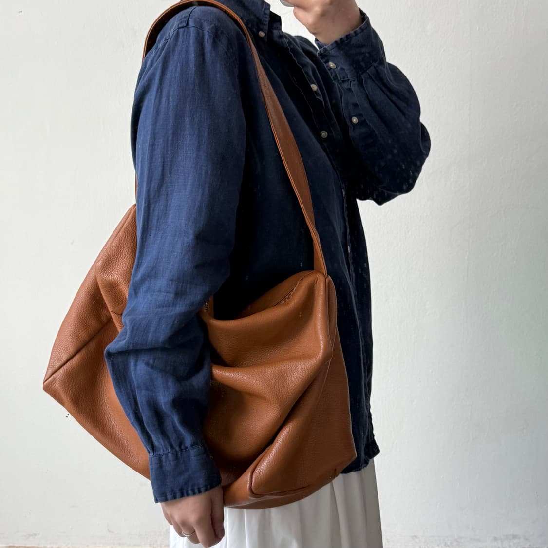 마르디메크르디 가죽 숄더백 상품이미지2