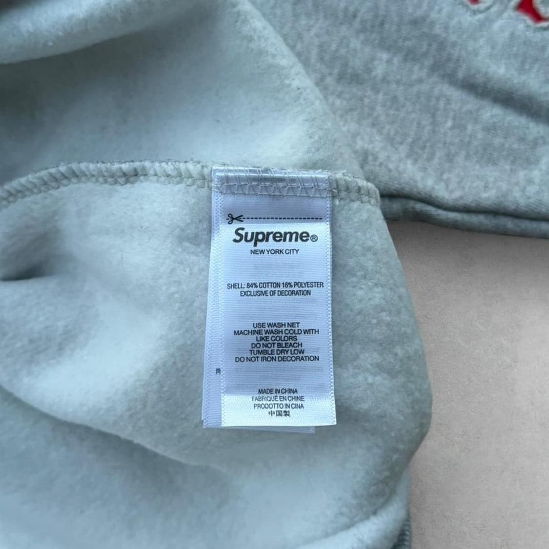 (매장 구매)슈프림 콘트라스트 컷아웃 후드티 스웨트셔츠 헤더 그레이 상품이미지6