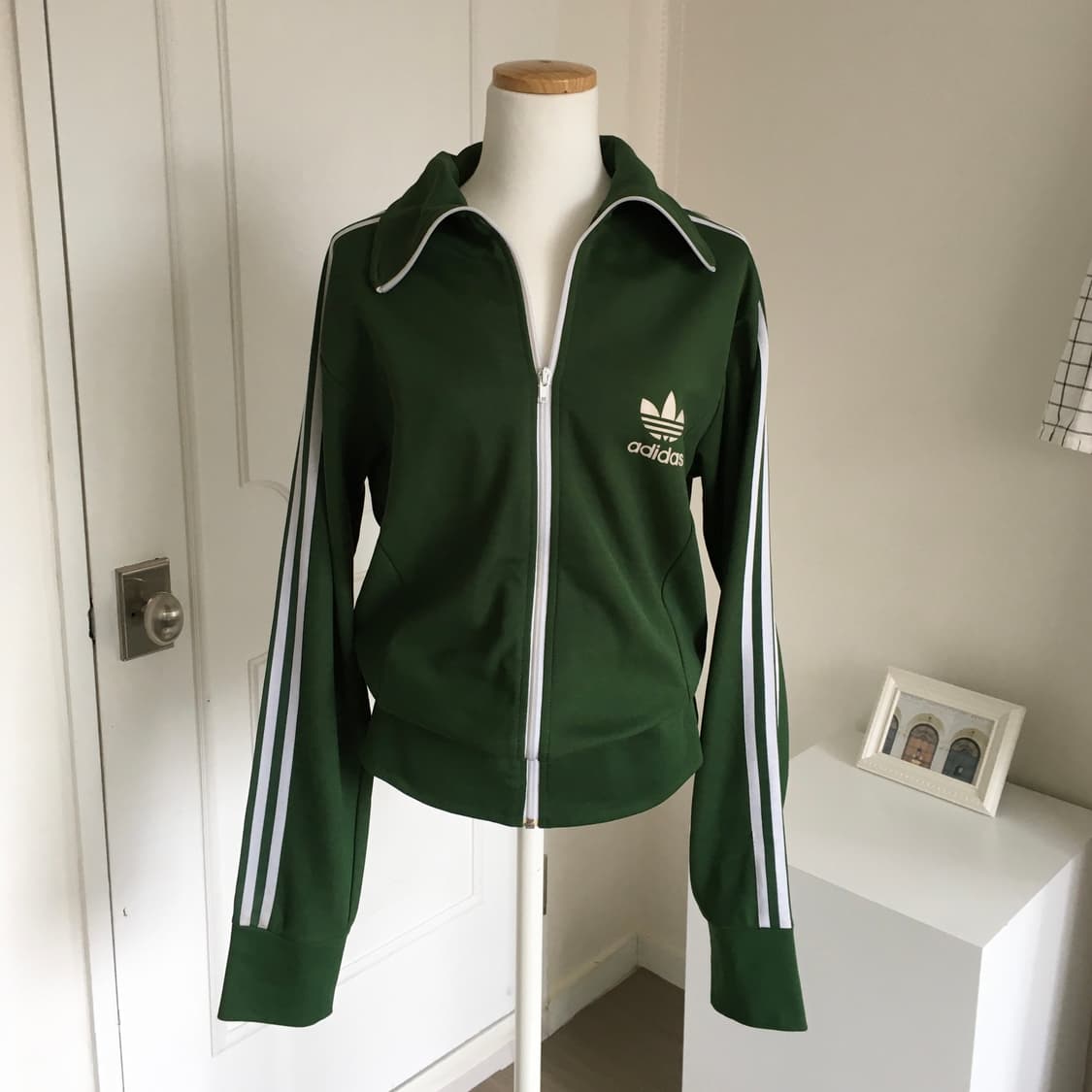 아디다스 유로파 그린 트랙탑 져지 상품이미지1