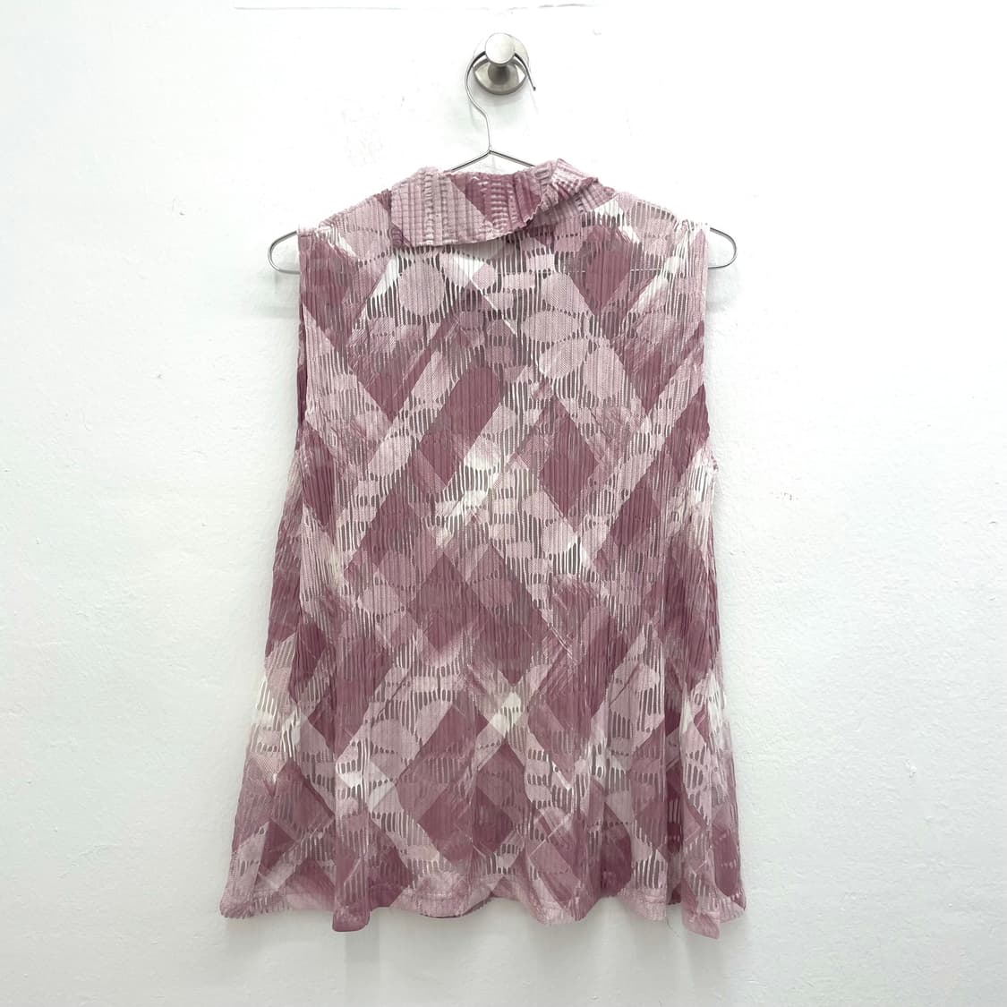 Pink plaid pleated high neck Top 상품이미지2