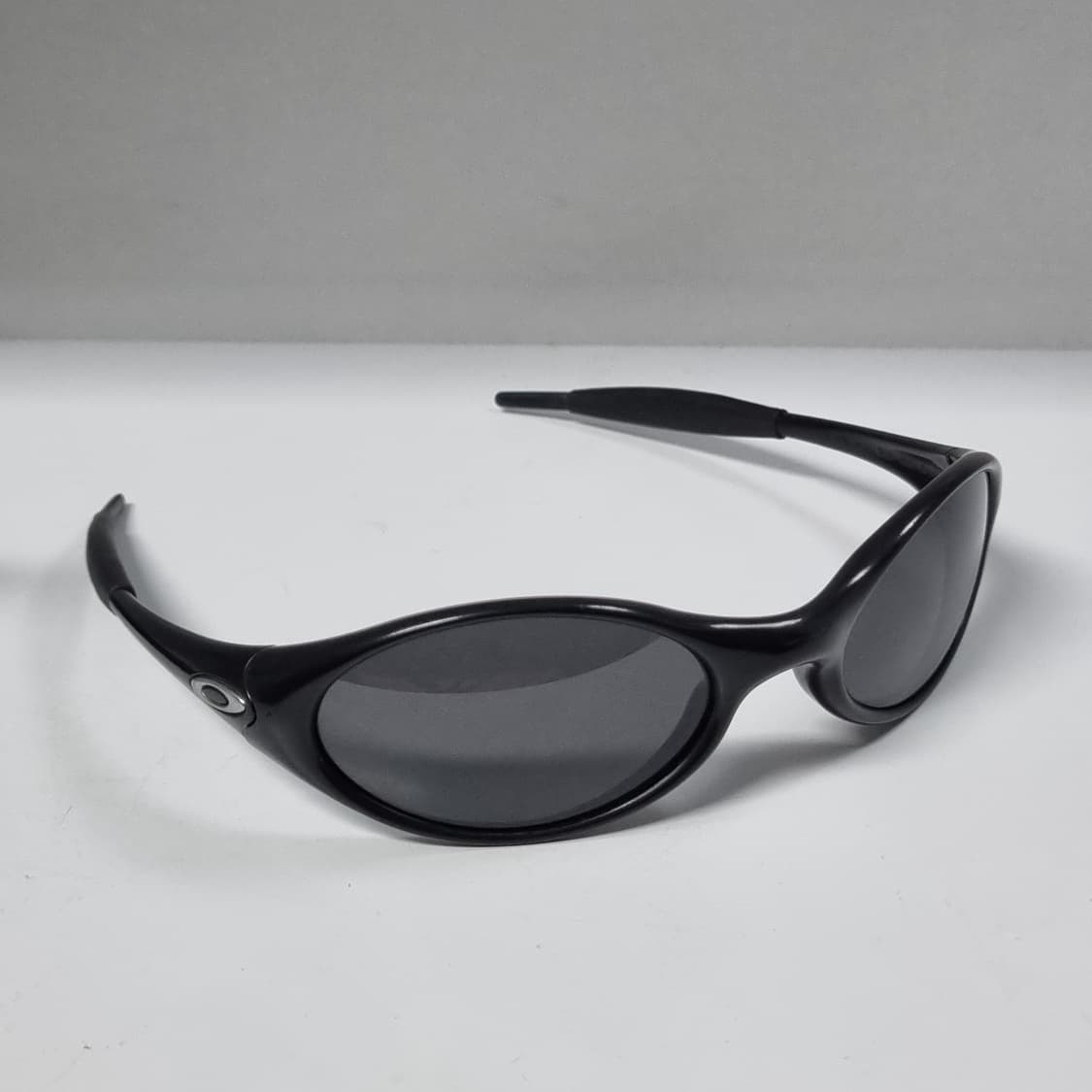 오클리 뉴 아이자켓 (99) 블랙 새렌즈 상품이미지3