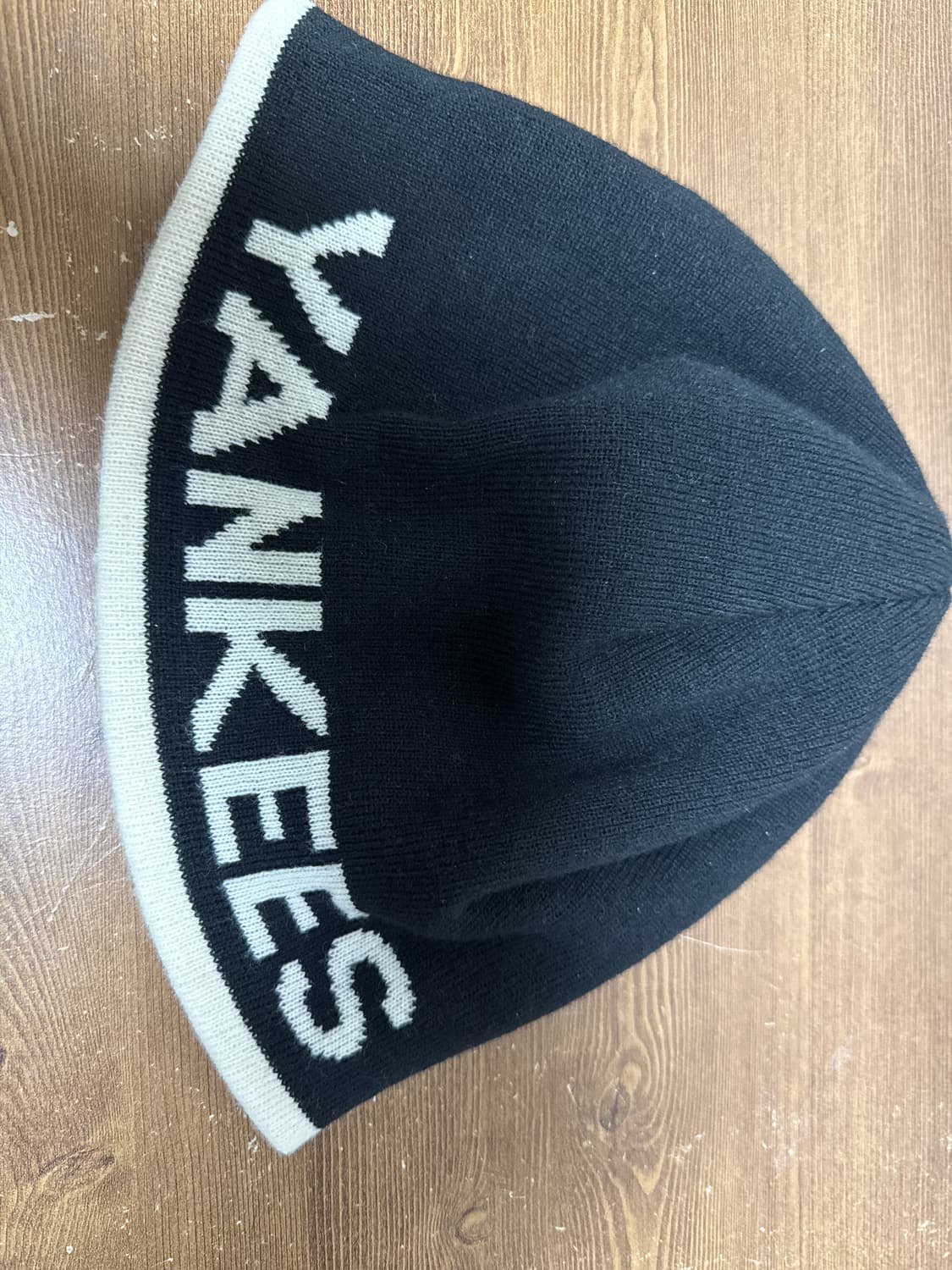 뉴욕 양키스 비니 양홍원 착용 상품이미지3