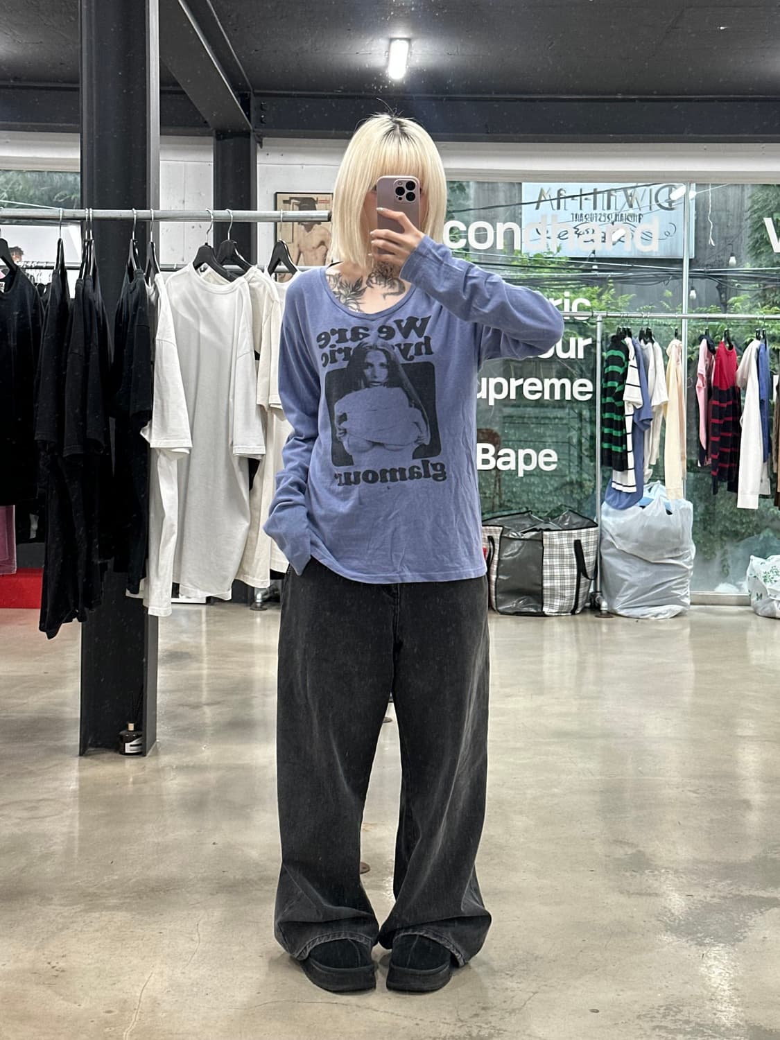 히스테릭 글래머 브이넥 언더붑 히스걸 그래픽 롱슬리브 상품이미지3