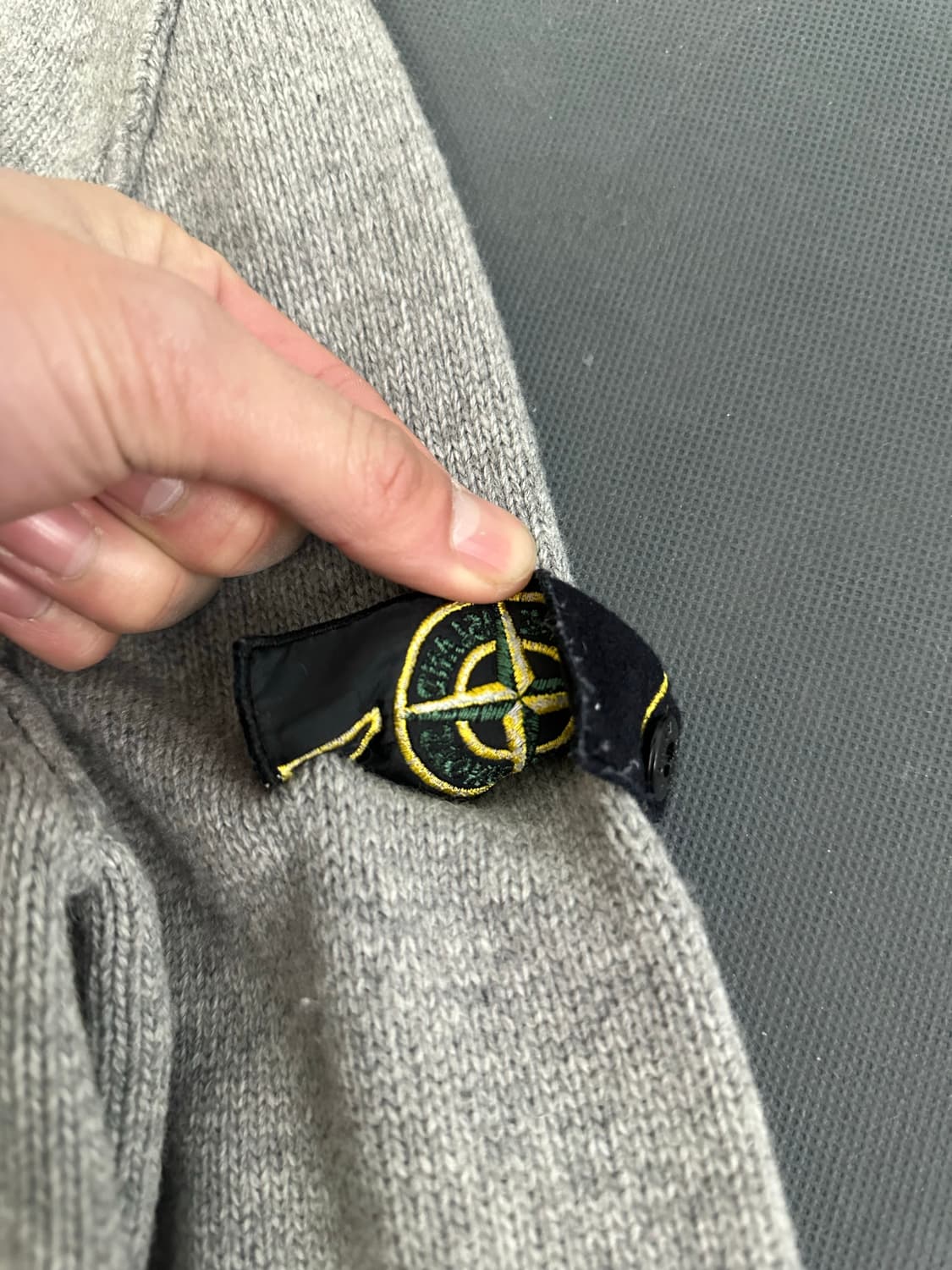 스톤아일랜드 그레이 니트 가디건 Xl(100-105) 상품이미지4