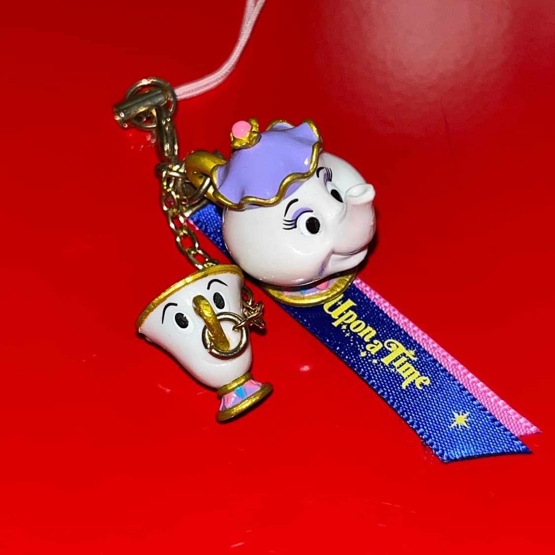 도쿄디즈니 미녀와 야수 미세스팟&칩 키링 상품이미지2