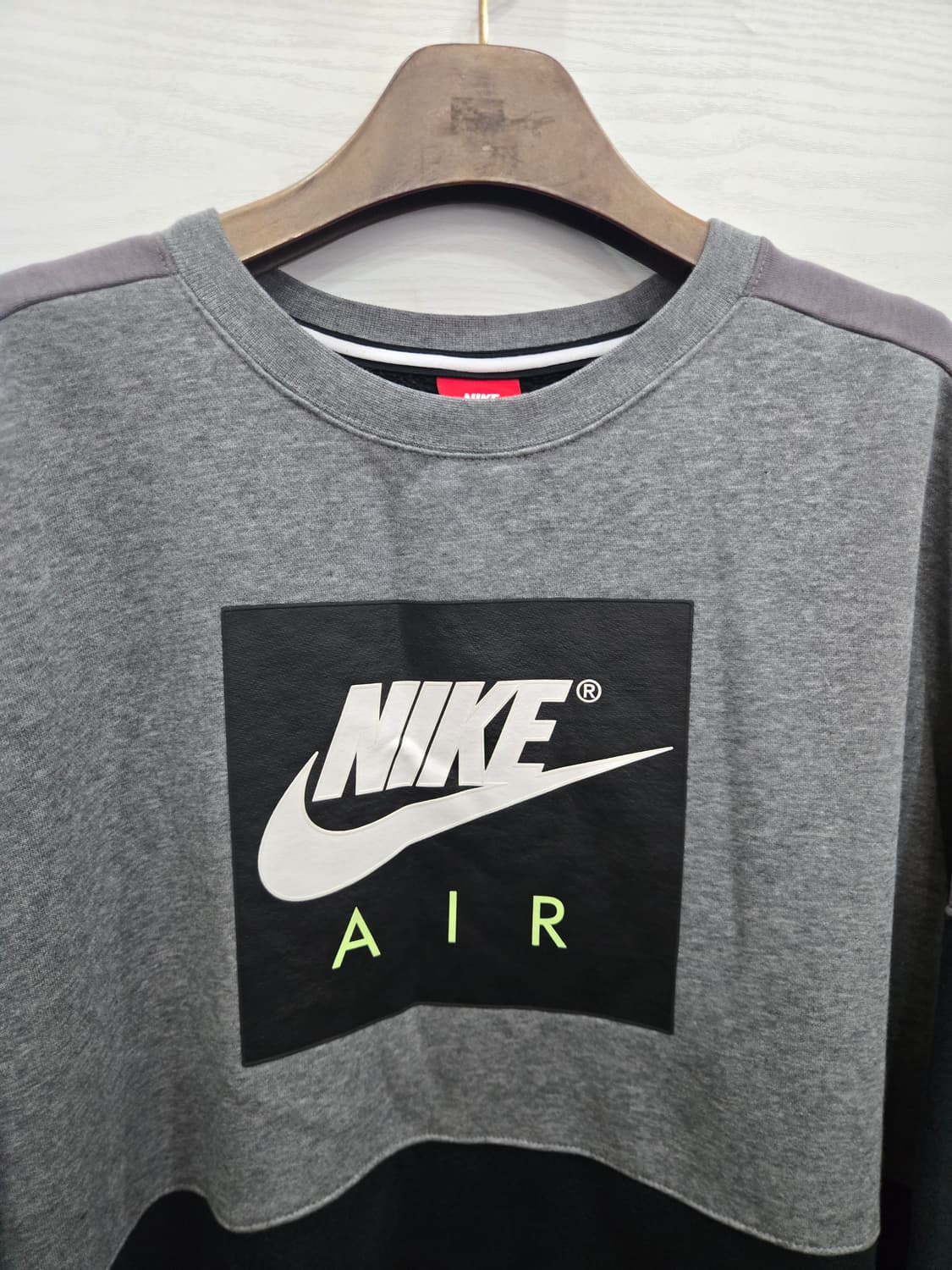 110,2XL)) NIKE AIR 나이키 에어 기모 맨투맨! 깔끔한디자인 상품이미지2