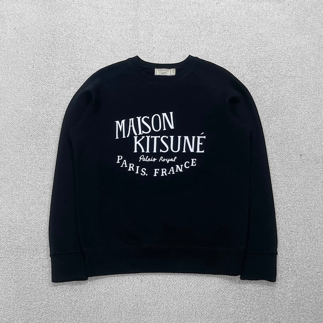 메종키츠네 팔라이스 로얄 클래식 맨투맨 블랙 상품이미지1