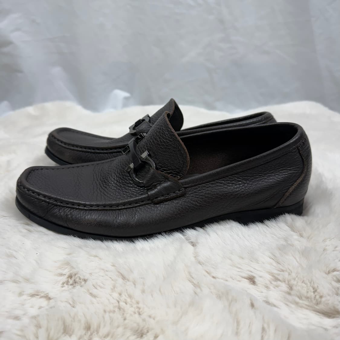 5.5) 페라가모 간치니 로퍼 다크브라운 상품이미지5