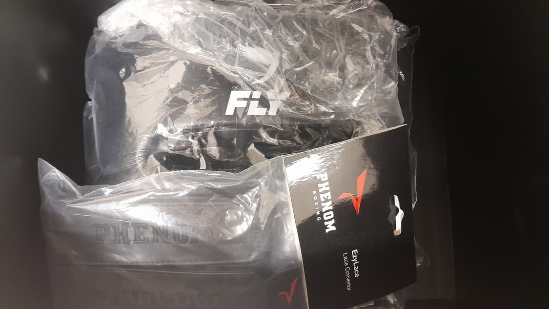 FLY X Line 복싱 헤드기어 M + phenom 컨버터 상품이미지1