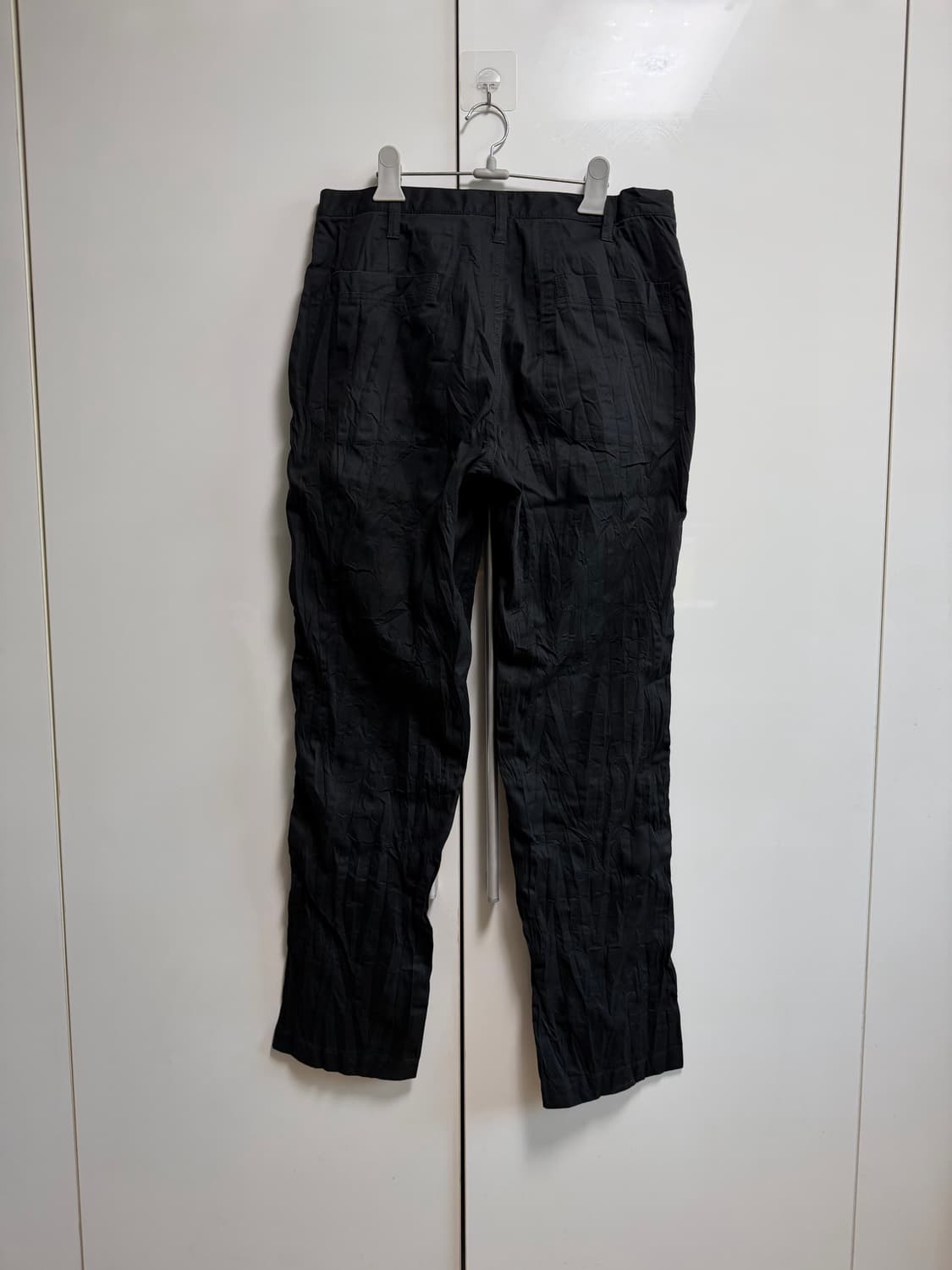 이세이 미야케 맨 크링클 팬츠 블랙 2 상품이미지2