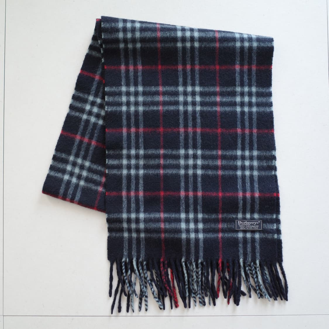 [정품] 버버리 캐시미어 머플러 네이비 체크 상품이미지1