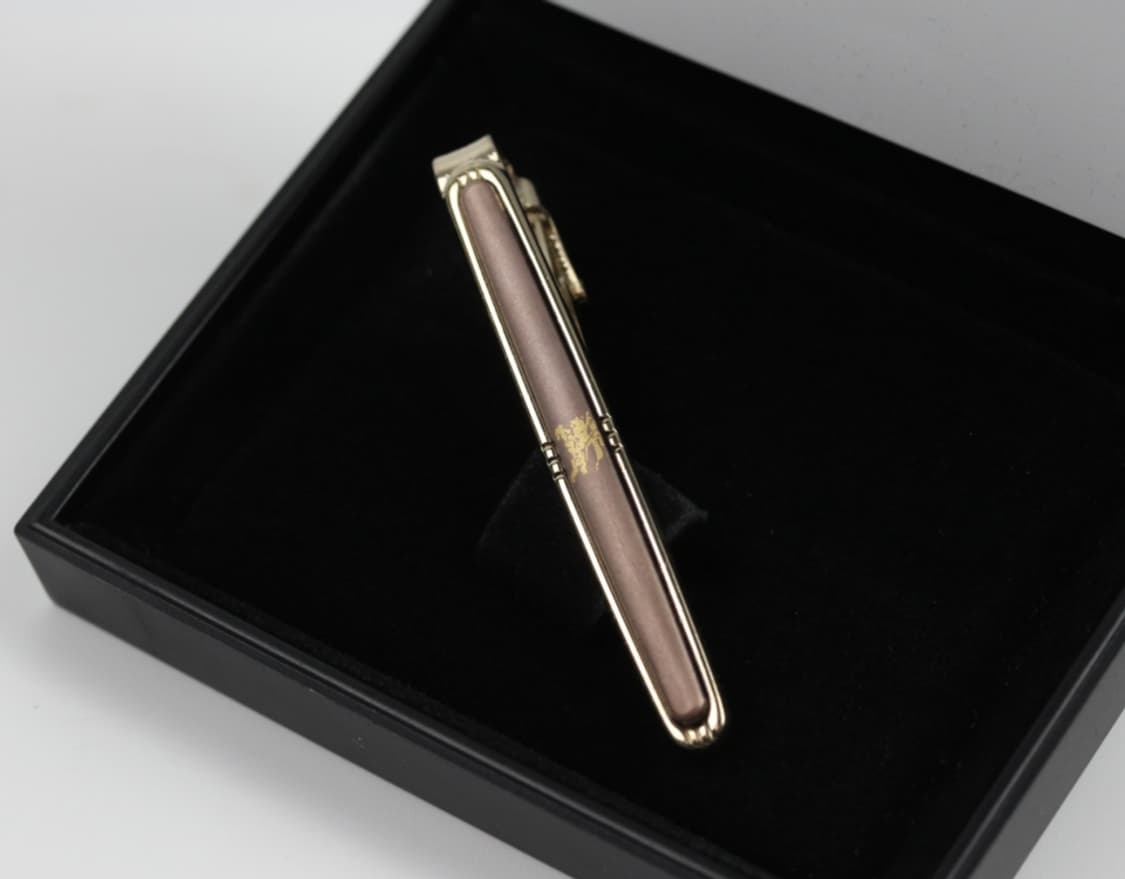 버버리 A등급 5.6cm 남자 명품 넥타이핀 상품이미지1