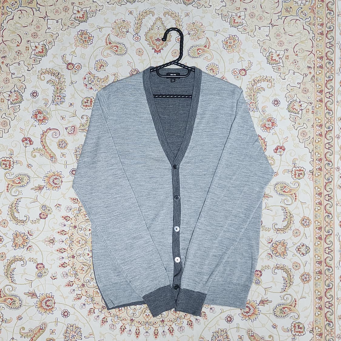 유니클로 울100% 가디건
M 상품이미지1