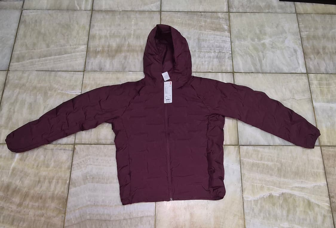 유니클로 퍼프테크 파카 와인 M 상품이미지3