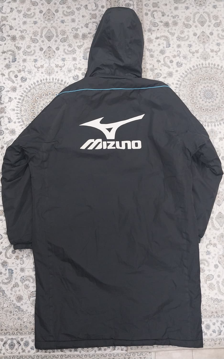 미즈노 블랙 롱 패딩 점퍼 (후드 탈부착 가능) 상품이미지2