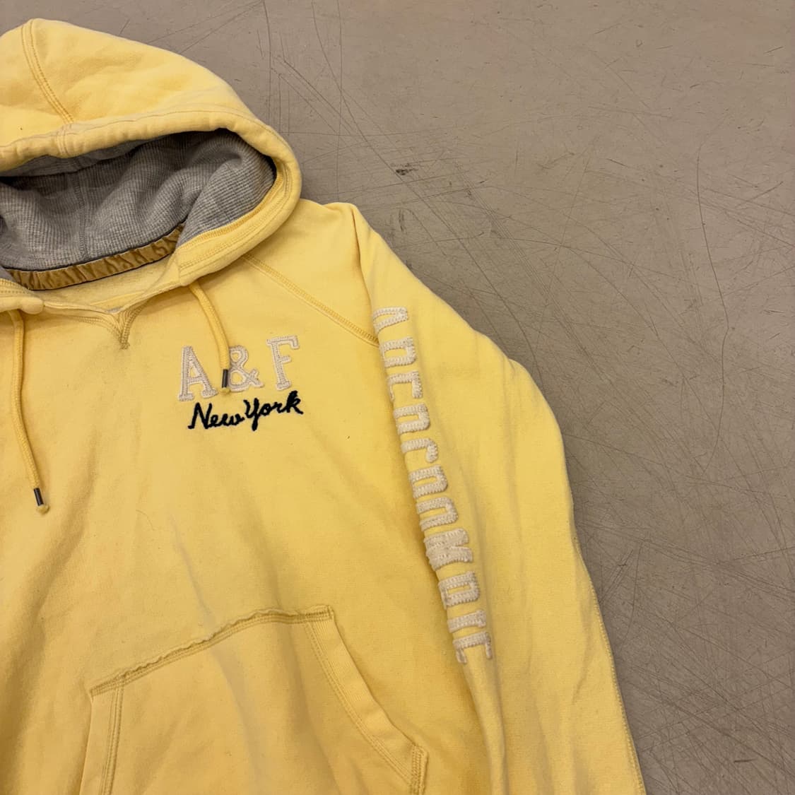아베크롬비 사이드라인 옐로우 후드티 상품이미지2